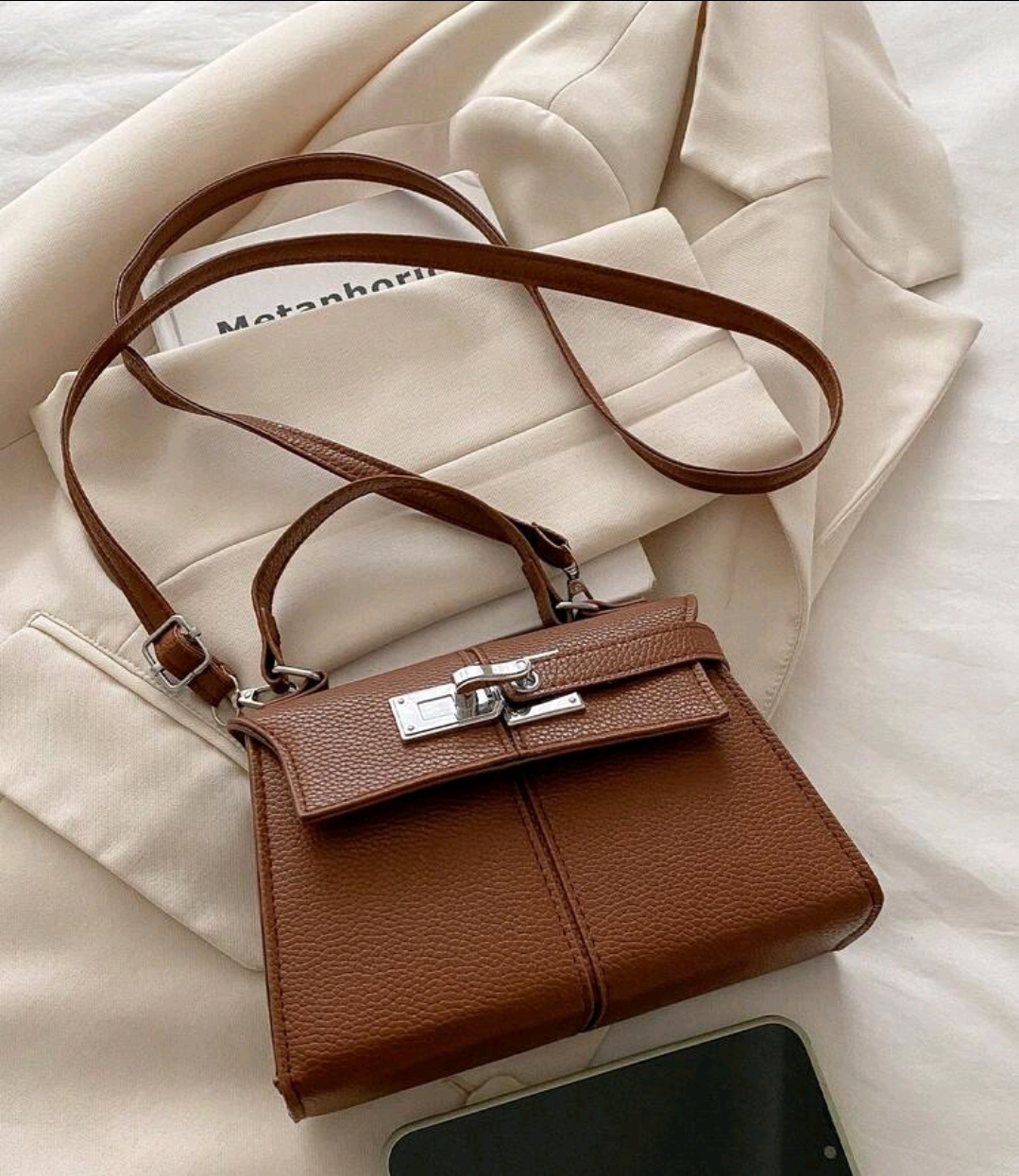 CHICKLUXE Elegance